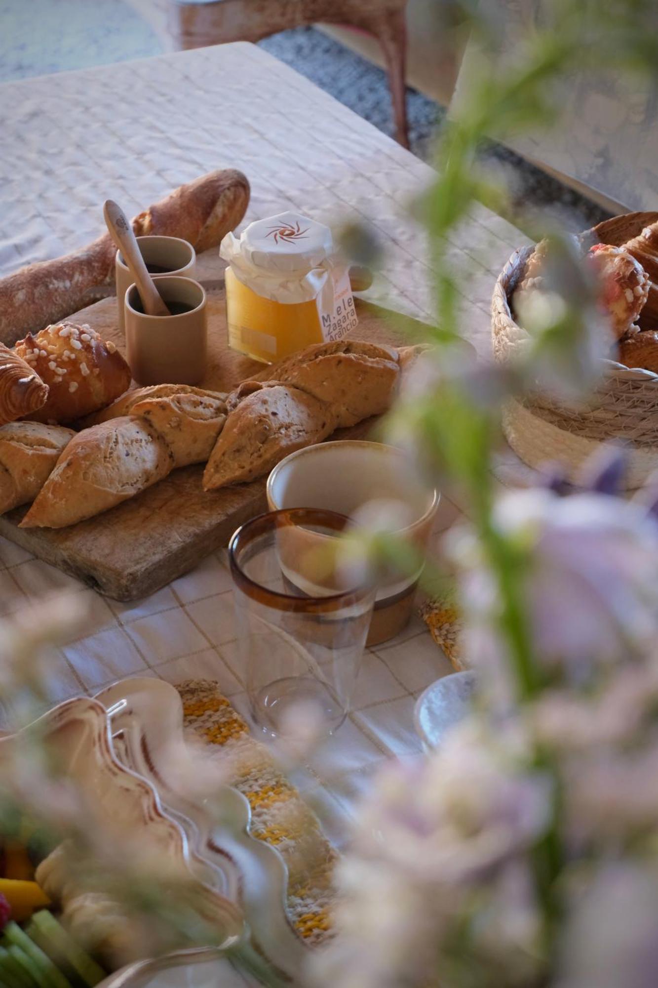 Bed and Breakfast La Petite Parenthese Chaveyriat Экстерьер фото